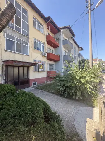 Sakarya Erenler Dilmen Mahallesi 3+1 125 m² kiralık giriş Katı - Fotoğraf 1