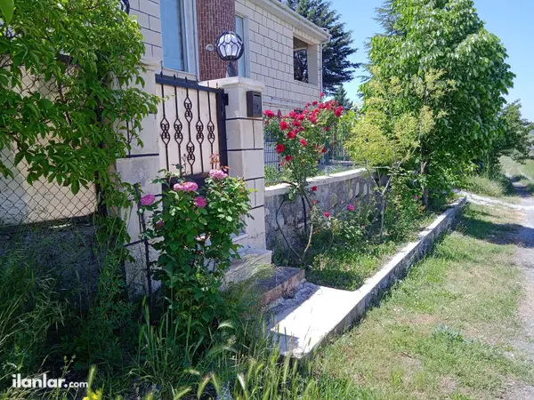 Çorum Alaca Koçhisar Köyü Mahallesi 300 m² satılık - Fotoğraf 1