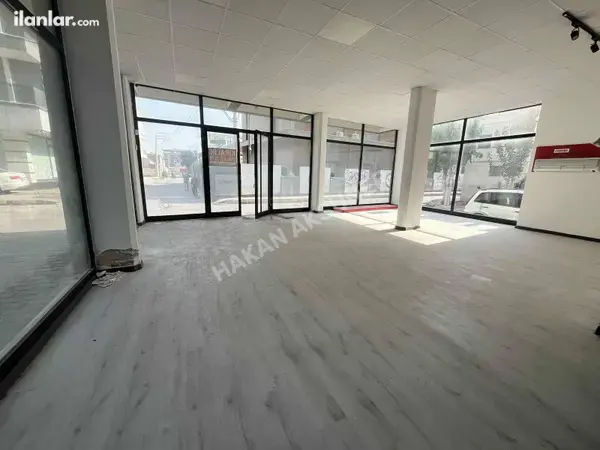 İzmir Bornova Doğanlar Mahallesi 200 m² kiralık - Fotoğraf 1