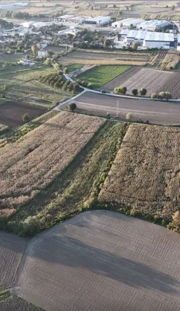 Sakarya Erenler Nakışlar Mahallesi 4.677 m² satılık - Fotoğraf 1