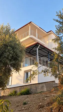 Aydın Kuşadası Soğucak Mahallesi 200 m² satılık - Fotoğraf 1