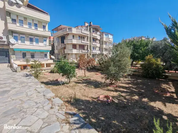 Balıkesir Edremit Altınoluk Mahallesi 120 m² kiralık - Fotoğraf 1