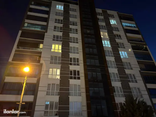 Ankara Yenimahalle Yakacık Mahallesi 5+2 350 m² satılık daire - Fotoğraf 1