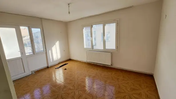 İzmir Bornova Mevlana Mahallesi 95 m² kiralık - Fotoğraf 1