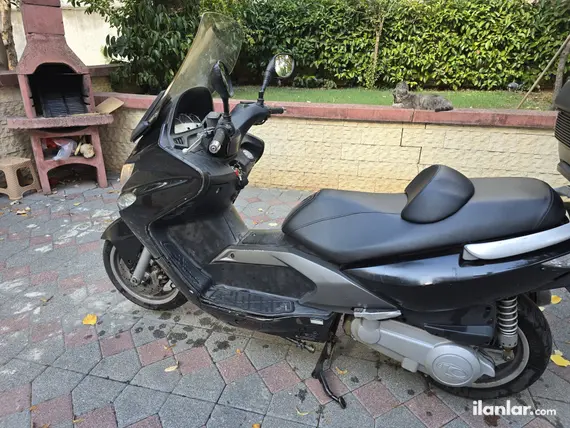 2011 Kymco Xciting 250i benzinli otomatik motosiklet - Fotoğraf 2
