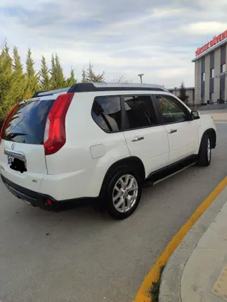 2011 Nissan X-Trail 2.0 dCi dizel otomatik arazi, SUV, Pick-up - Fotoğraf 2