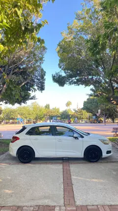 2014 Citroen C4 1.6 e-HDi dizel yarı Otomatik otomobil - Fotoğraf 2