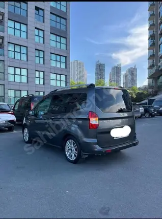 2016 Ford Tourneo Courier 1.6 TDCi dizel manuel minivan & Panelvan - Fotoğraf 2