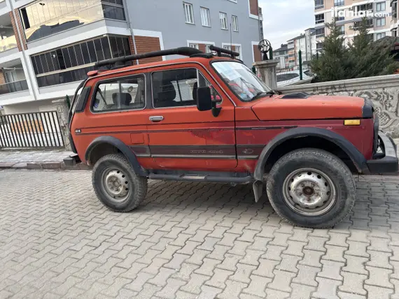 1995 Lada Niva 1.7i benzinli manuel arazi, SUV, Pick-up - Fotoğraf 2