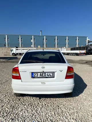 2006 Opel Astra 1.6 benzinli manuel otomobil - Fotoğraf 3