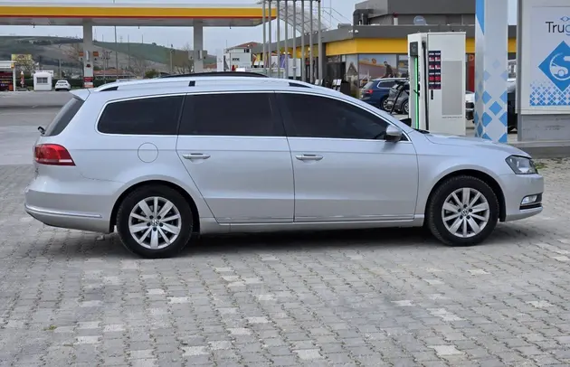 2012 Volkswagen Passat Variant 1.4 TSi BlueMotion benzinli manuel otomobil - Fotoğraf 3