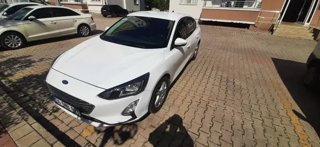 2020 Ford Focus 1.5 TDCi dizel otomatik otomobil - Fotoğraf 3