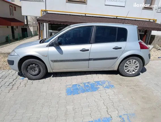 2005 Renault Megane 1.4 benzin & LPG manuel otomobil - Fotoğraf 3