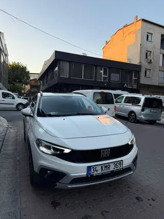 2024 Fiat Egea Cross 1.4 Fire benzinli manuel arazi, SUV, Pick-up - Fotoğraf 2