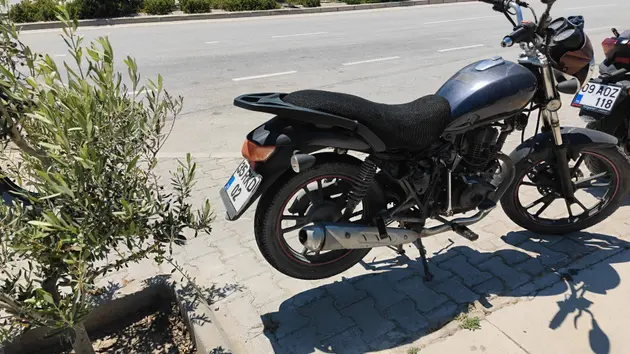 2015 Motoran Fabio 150 benzinli manuel motosiklet - Fotoğraf 3