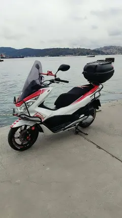 2016 Honda PCX 150 benzinli otomatik motosiklet - Fotoğraf 3