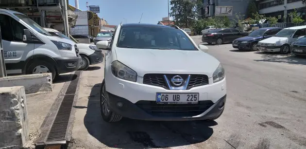 2011 Nissan Qashqai+2 1.5 dCi dizel manuel arazi, SUV, Pick-up - Fotoğraf 3