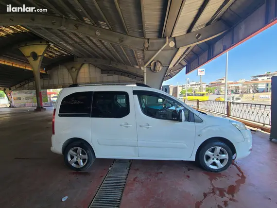 2011 Peugeot Partner 1.6 HDI dizel manuel minivan & Panelvan - Fotoğraf 3