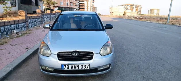 2008 Hyundai Accent Era 1.4 benzinli manuel otomobil - Fotoğraf 2