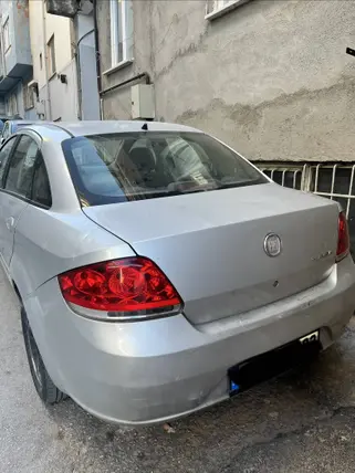 2010 Fiat Linea 1.3 Multijet dizel manuel otomobil - Fotoğraf 3