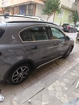 2023 Fiat Egea Cross 1.4 Fire benzinli manuel arazi, SUV, Pick-up - Fotoğraf 2
