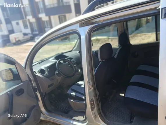 2010 Renault Kangoo Multix 1.5 dCi dizel manuel minivan & Panelvan - Fotoğraf 3
