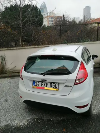 2013 Ford Fiesta 1.5 TDCi dizel manuel otomobil - Fotoğraf 3
