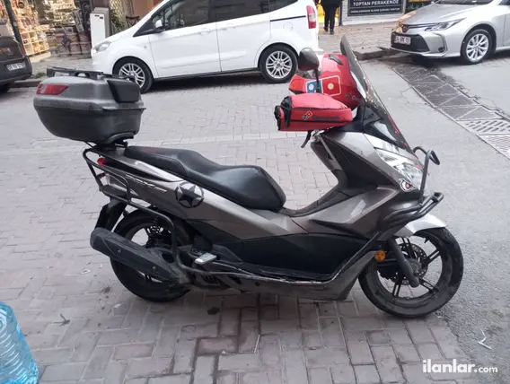 2015 Honda PCX 150 benzinli otomatik motosiklet - Fotoğraf 3