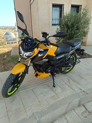 2024 TVS Raider 125 benzinli manuel motosiklet - Fotoğraf 2