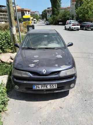 2000 Renault Laguna 2.0 benzinli manuel otomobil - Fotoğraf 2