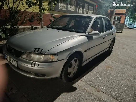 2000 Opel Vectra 1.8 benzinli otomatik otomobil - Fotoğraf 2