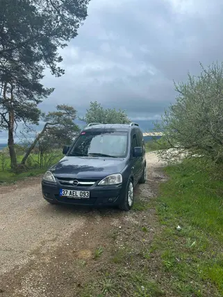 2008 Opel Combo 1.7 CDTI dizel manuel minivan & Panelvan - Fotoğraf 2
