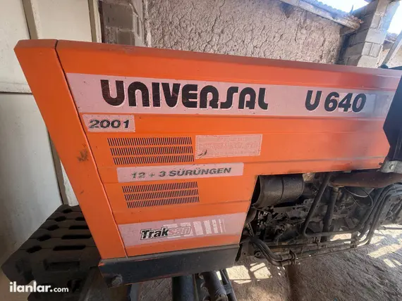 2001 Universal 640 traktör - Fotoğraf 2