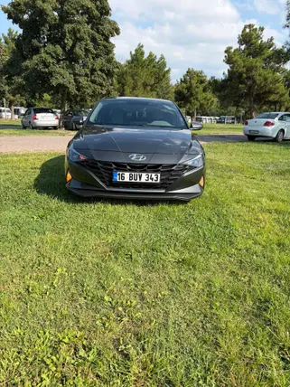 2021 Hyundai Elantra 1.6 MPI benzinli otomatik otomobil - Fotoğraf 2