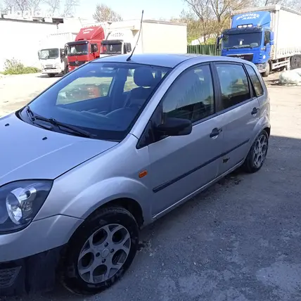 2005 Ford Fiesta 1.4 TDCi dizel manuel otomobil - Fotoğraf 3