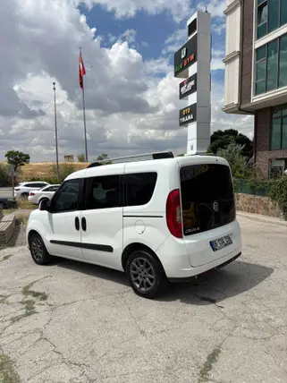 2021 Fiat Doblo Doblo Combi dizel manuel minivan & Panelvan - Fotoğraf 3