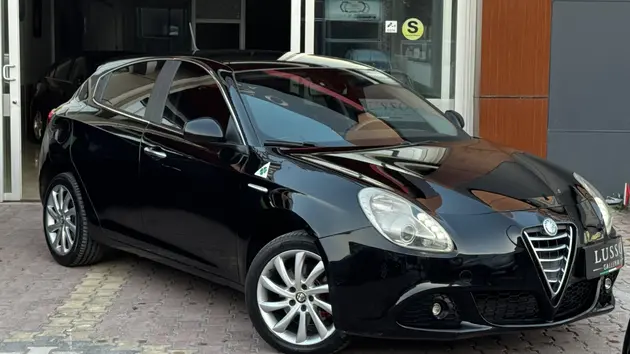 2012 Alfa Romeo Giulietta 1.4 TB dizel otomatik otomobil - Fotoğraf 2