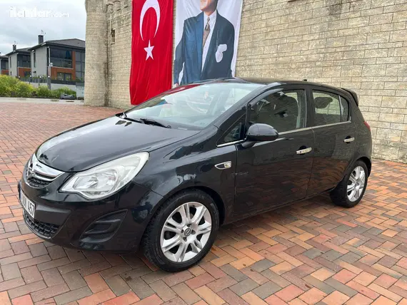 2013 Opel Corsa 1.2 Twinport benzinli manuel otomobil - Fotoğraf 2