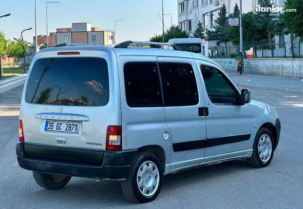 2008 Peugeot Partner 1.9 D dizel manuel minivan & Panelvan - Fotoğraf 2