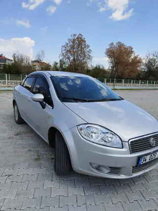 2011 Fiat Linea 1.3 Multijet dizel manuel otomobil - Fotoğraf 3