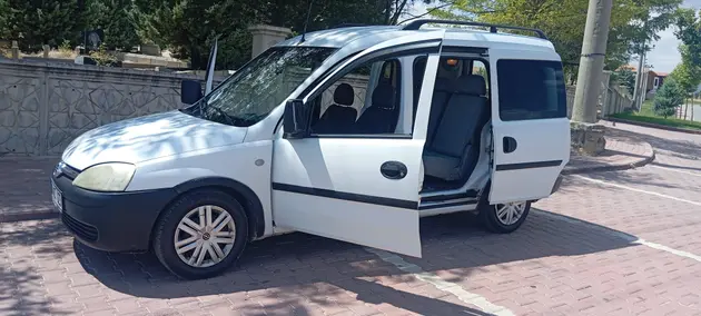 2003 Opel Combo 1.7 DTH dizel manuel minivan & Panelvan - Fotoğraf 3