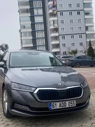 2023 Skoda Octavia 1.5 e-Tec hibrit yarı Otomatik otomobil - Fotoğraf 3