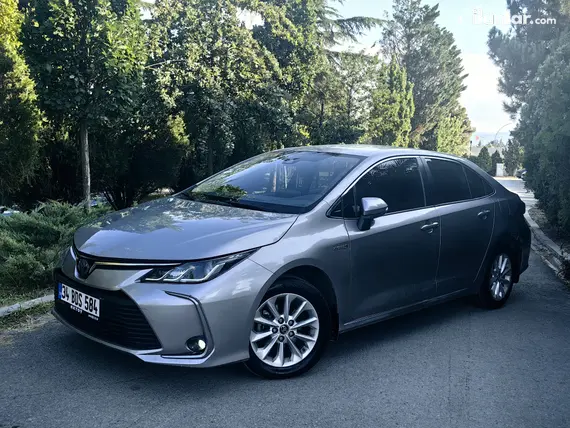 2019 Toyota Corolla 1.8 Hybrid hibrit cVT otomobil - Fotoğraf 2