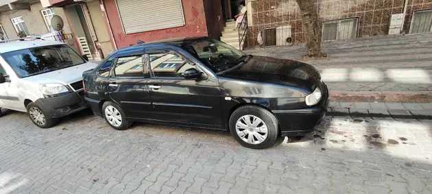 2000 Volkswagen Polo 1.6 benzinli otomatik otomobil - Fotoğraf 2