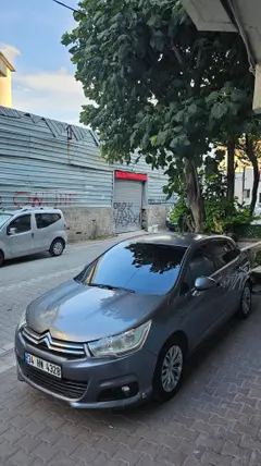 2012 Citroen C4 1.6 benzinli otomatik otomobil - Fotoğraf 2