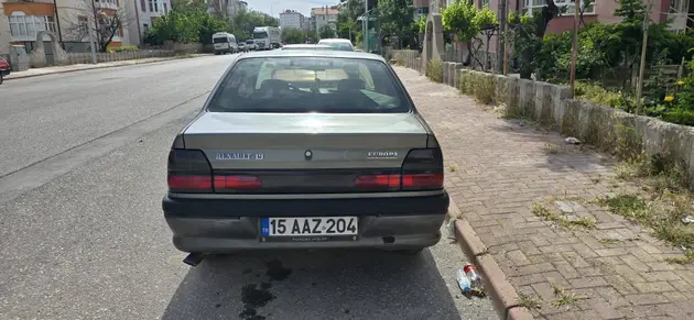 2000 Renault R 19 1.6 Europa benzinli manuel otomobil - Fotoğraf 2