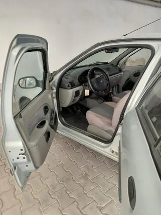 2004 Renault Clio 1.5 dCi dizel manuel otomobil - Fotoğraf 3