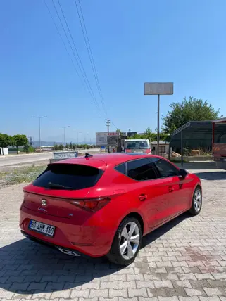 2023 Seat Leon 1.5 eTSI hibrit otomatik otomobil - Fotoğraf 3
