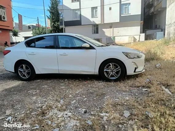 2020 Ford Focus 1.5 TDCi dizel otomatik otomobil - Fotoğraf 2