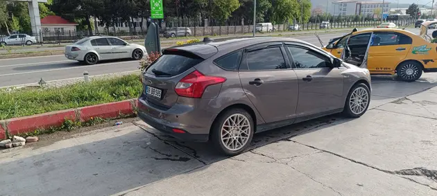 2012 Ford Focus 1.6 TDCi dizel manuel otomobil - Fotoğraf 3